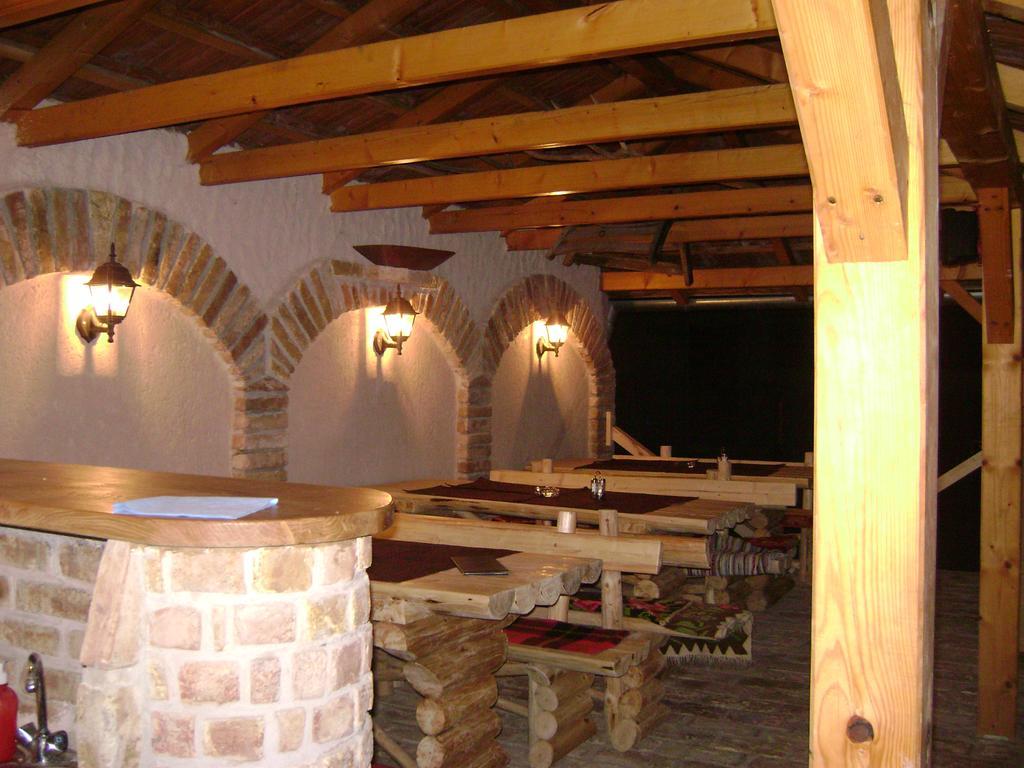 Guest House Zavicaj Pale Bagian luar foto